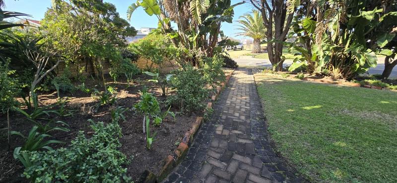 4 Bedroom Property for Sale in Hersham Western Cape